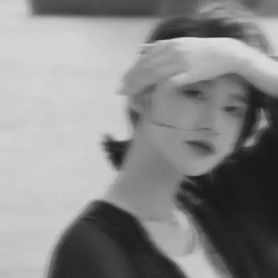 黑白头像美女图片