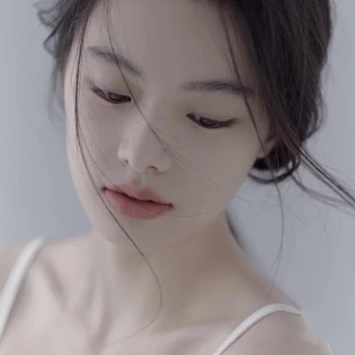 微信头像大全2025女生图片