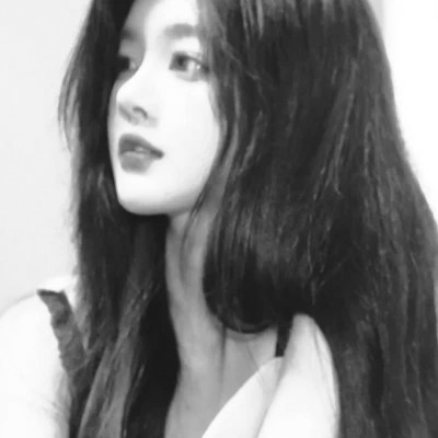 美女头像黑白图片气质