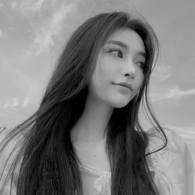 美女头像黑白图片气质