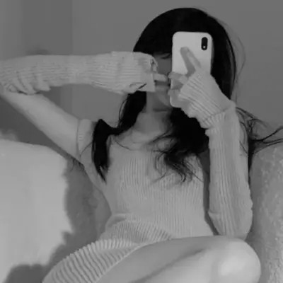 美女头像黑白图片气质