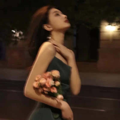 女生头像真人2025最火