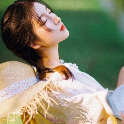 女生头像真人2025最火