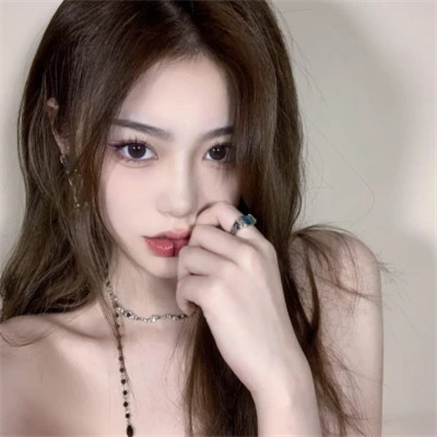 头像2025最火好看女生