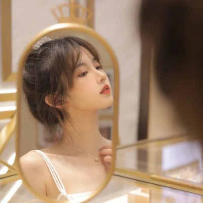 头像2025最火好看女生