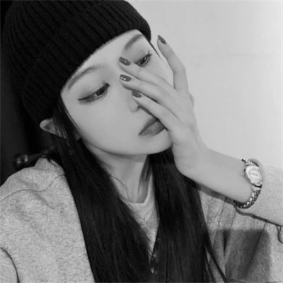 黑白现代美女头像
