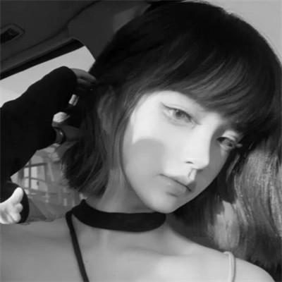 黑白现代美女头像