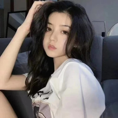 2025新款好看有气质的女生头像