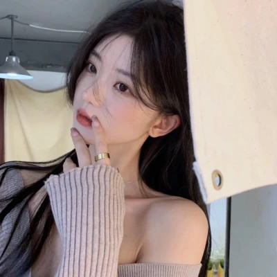 2025最新最火好看女生头像