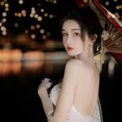 2025最新最火好看女生头像