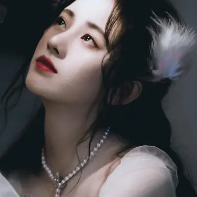 2025最新最火好看女生头像