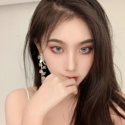 2025最新最火好看女生头像