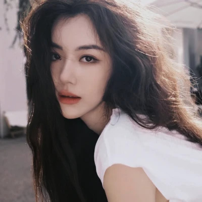 2025最新最火好看女生头像