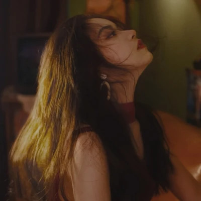 女生的微信头像最火爆2025