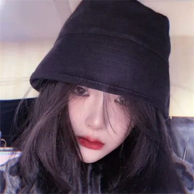 女生的微信头像最火爆2025