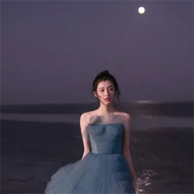 女生的微信头像最火爆2025