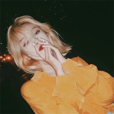 女生的微信头像最火爆2025