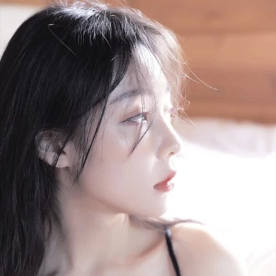 女生的微信头像最火爆2025