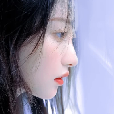女生的微信头像最火爆2025
