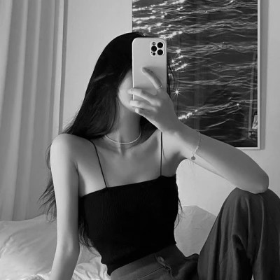 2025抖音最火的黑白头像女