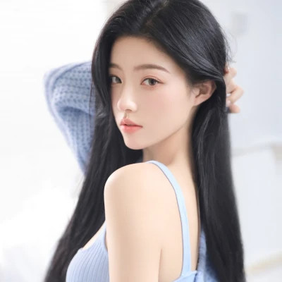图片2025新图片伤感女生头像