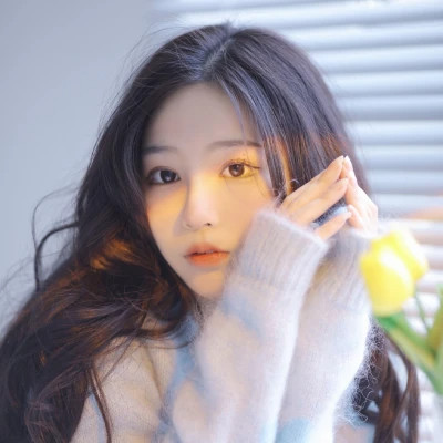 图片2025新图片伤感女生头像
