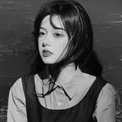 伤感黑白女头