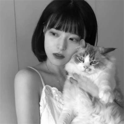 伤感黑白女头
