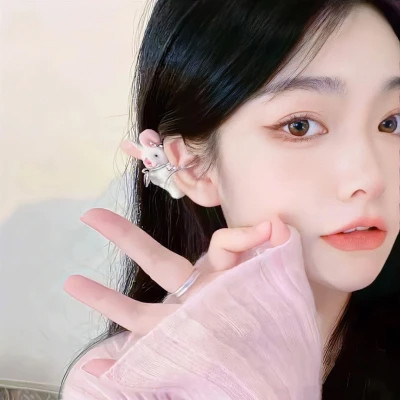 2025头像唯美女生最火图片