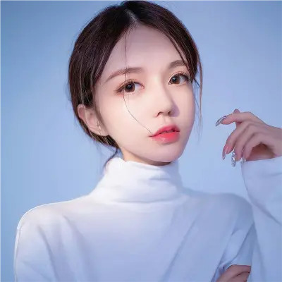 2025头像唯美女生最火图片