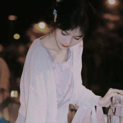 2025年最好看女生的头像图片