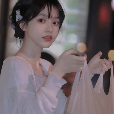 2025年最好看女生的头像图片