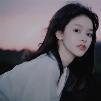 2025年最好看女生的头像图片