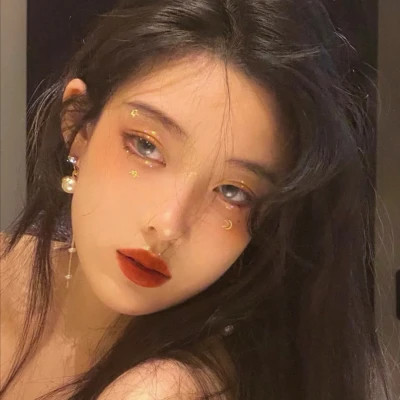2025年最好看女生的头像图片
