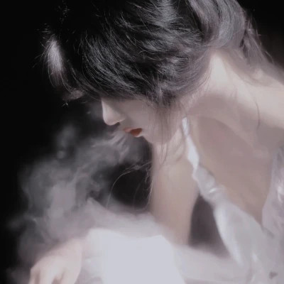 2025年最漂亮的图片头像女生