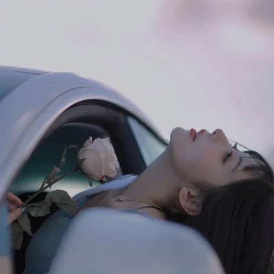 2025年最漂亮的图片头像女生