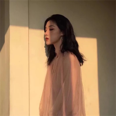 2025年最漂亮的图片头像女生