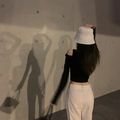 2025年最漂亮的图片头像女生