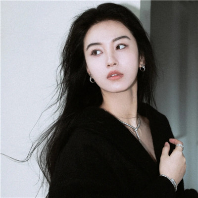 2025年最漂亮的图片头像女生
