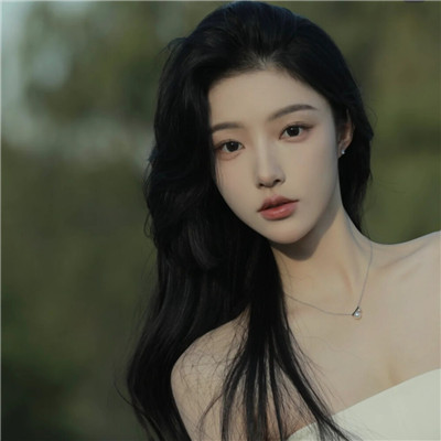 2025年最漂亮的图片头像女生