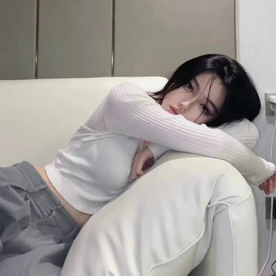 微信2025好看最新闺蜜头像