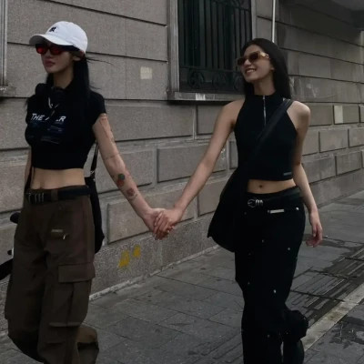 微信2025好看最新闺蜜头像