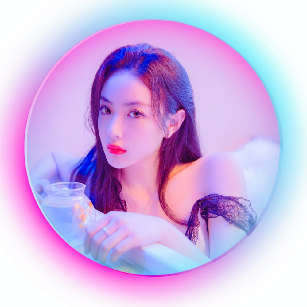 2025最新女头高清美化