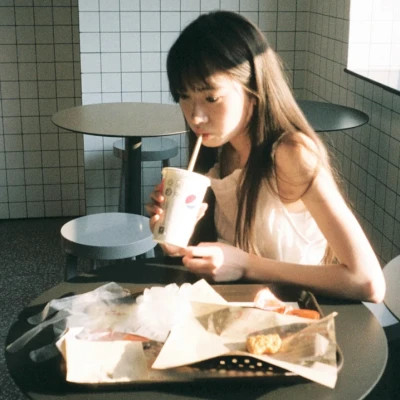 高端优质女生头像