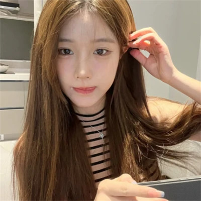 2025新款限定的好看女生头像