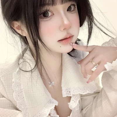 2025最新阳光漂亮大气的女生头像