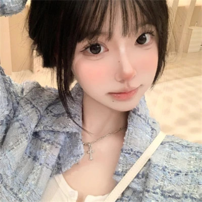 2025最新阳光漂亮大气的女生头像