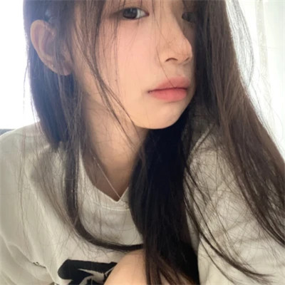 2025很好看的女头很简单