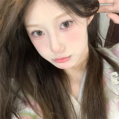2025很好看的女头很简单