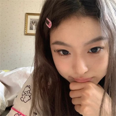 2025很好看的女头很简单